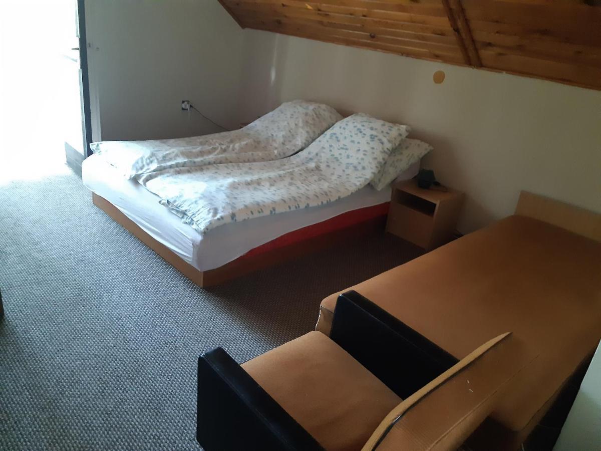 Toldi Apartman Hotel Keszthely Exterior photo