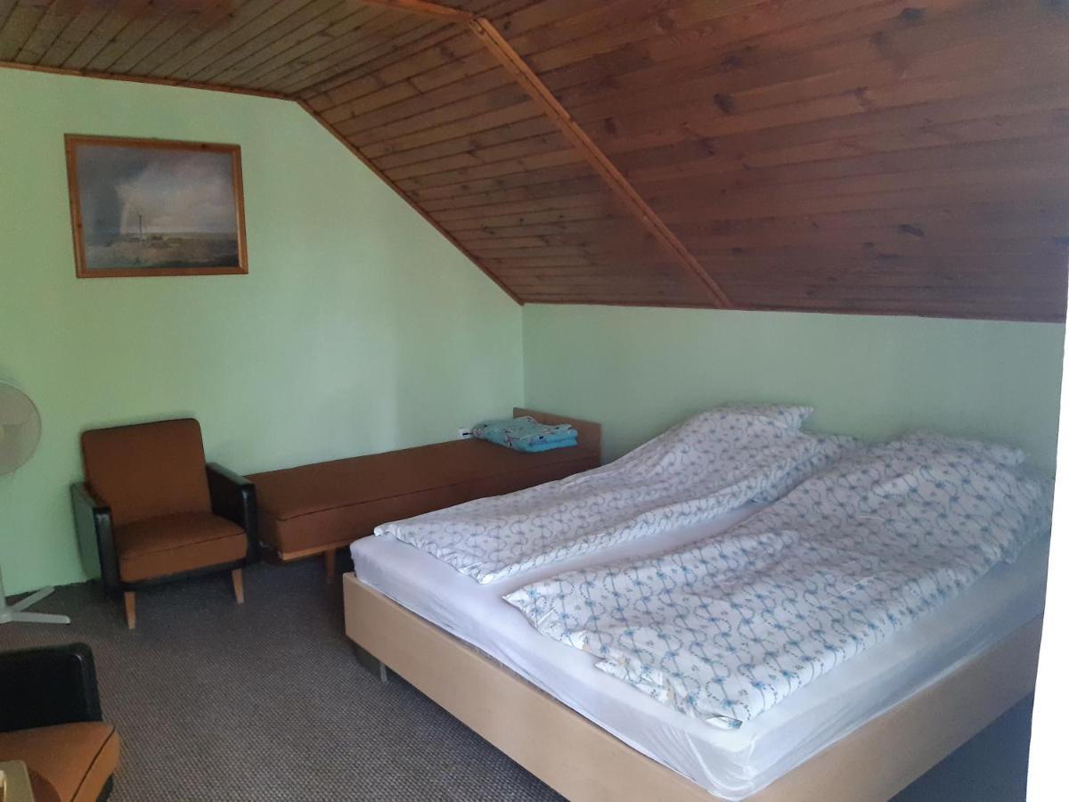 Toldi Apartman Hotel Keszthely Exterior photo